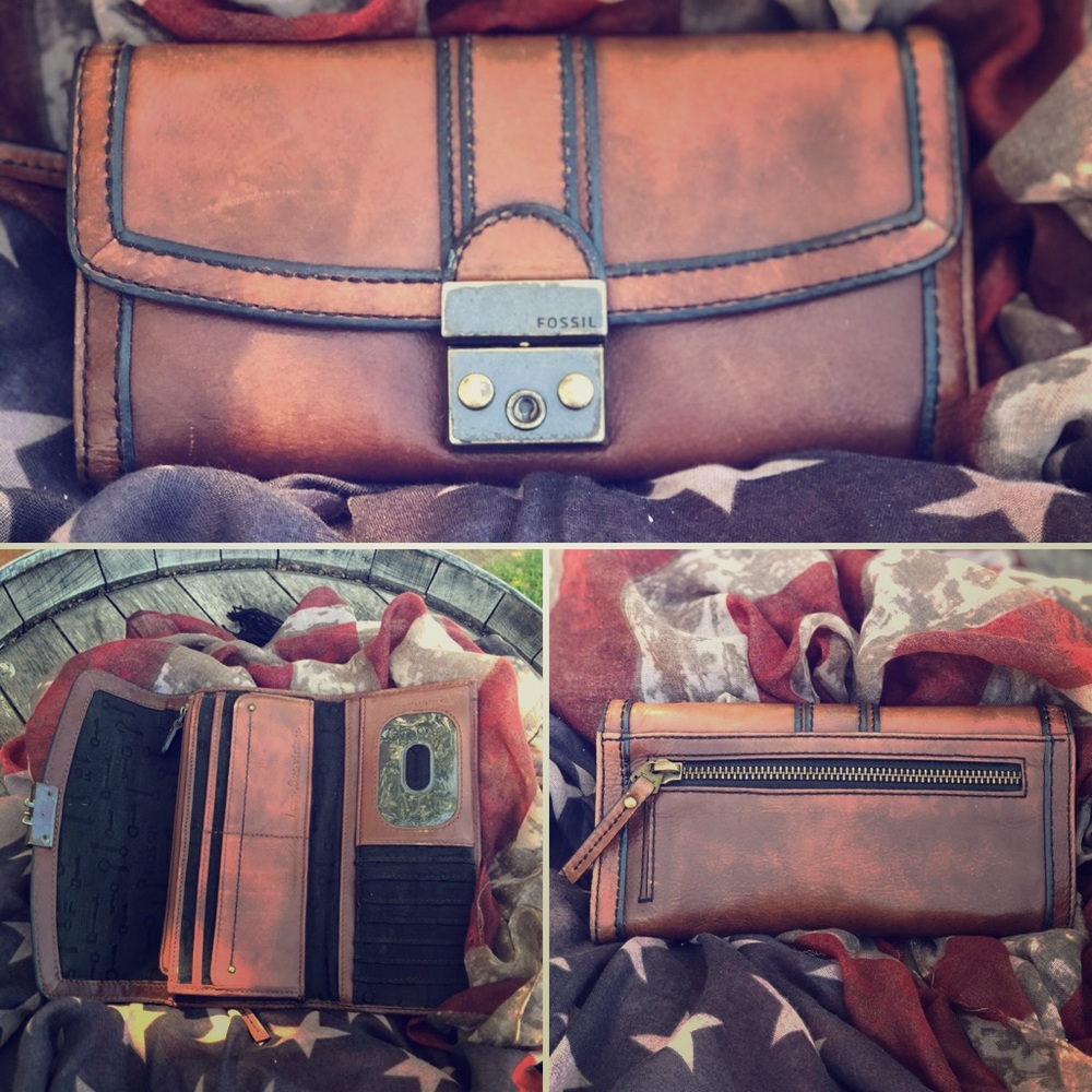 Vintage Distressed Real Leather Fossil Wallet